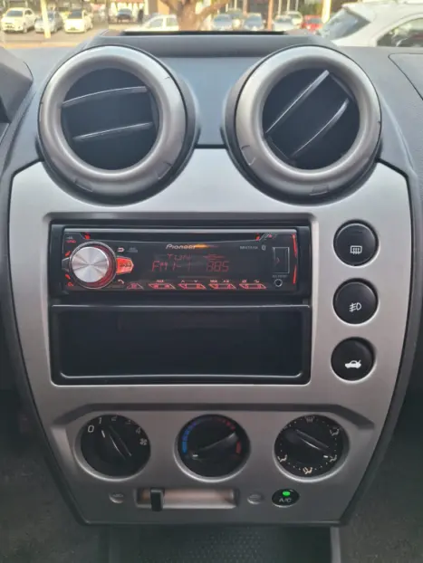 FORD Fiesta Sedan 1.6 16V 4P SE FLEX, Foto 6