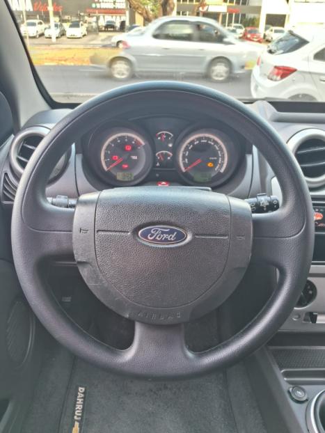FORD Fiesta Sedan 1.6 16V 4P SE FLEX, Foto 7