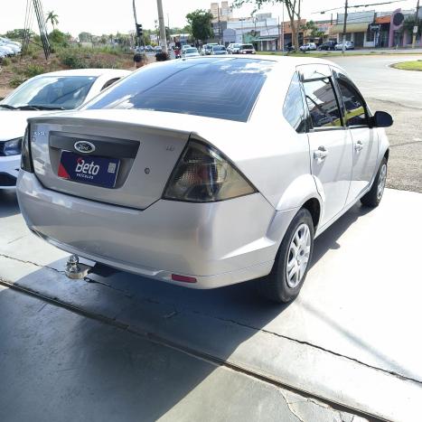 FORD Fiesta Sedan 1.6 4P FLEX, Foto 4