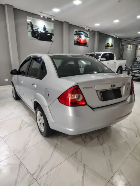 FORD Fiesta Sedan 1.6 4P FLEX, Foto 5