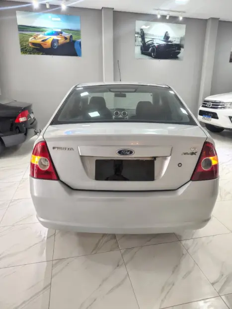 FORD Fiesta Sedan 1.6 4P FLEX, Foto 6