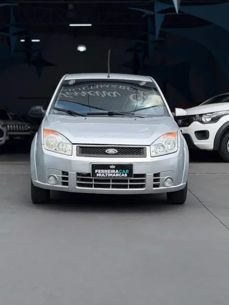 FORD Fiesta Sedan 1.6 4P FLEX, Foto 2