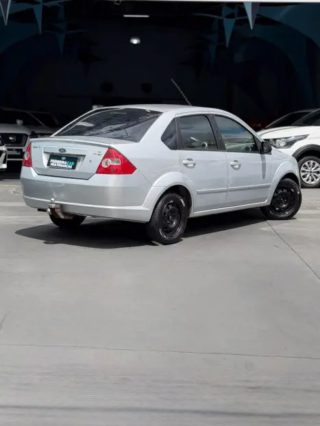 FORD Fiesta Sedan 1.6 4P FLEX, Foto 4