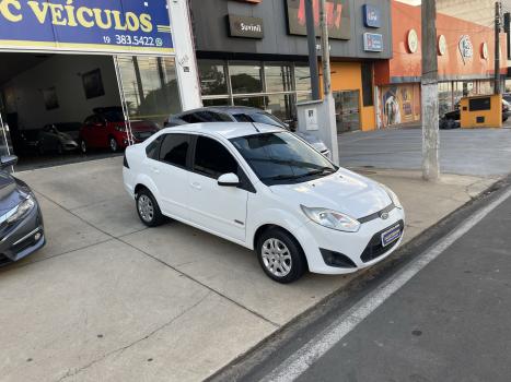 FORD Fiesta Sedan 1.6 4P CLASS FLEX, Foto 2