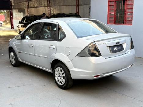 FORD Fiesta Sedan 1.6 4P FLEX, Foto 4