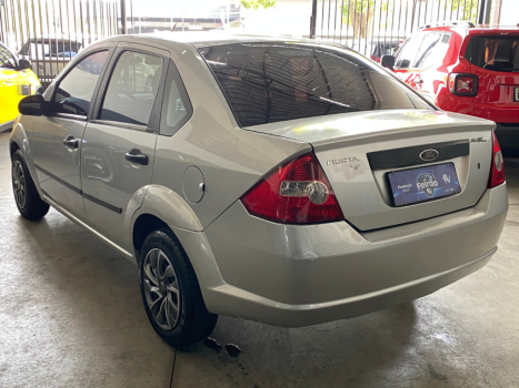 FORD Fiesta Sedan 1.6 4P FLEX, Foto 4