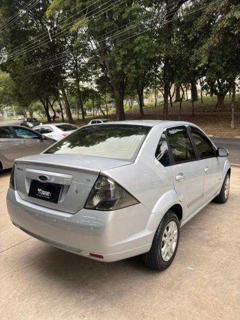FORD Fiesta Sedan 1.6 4P FLEX, Foto 6
