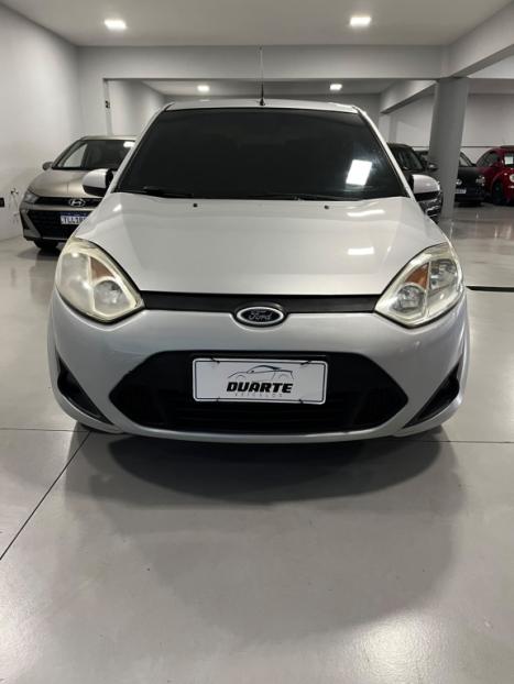 FORD Fiesta Sedan 1.6 4P ROCAM FLEX, Foto 2