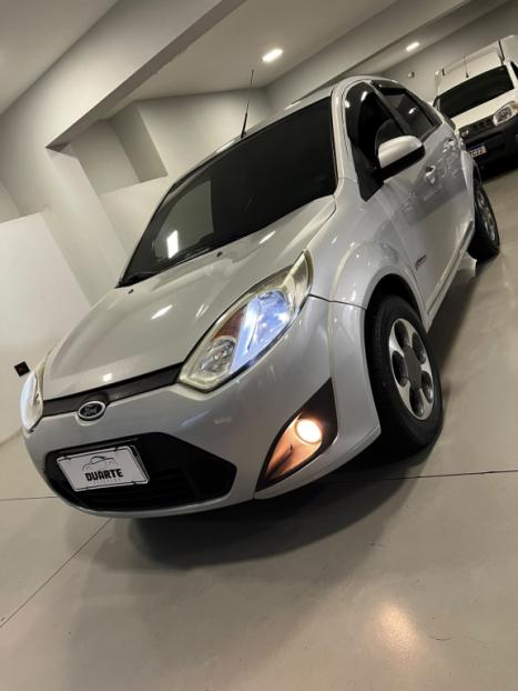 FORD Fiesta Sedan 1.6 4P ROCAM FLEX, Foto 6
