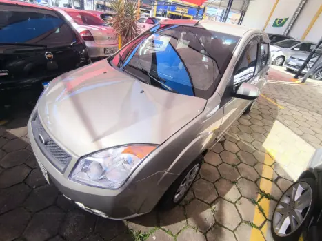 FORD Fiesta Sedan 1.6 4P FLEX, Foto 2