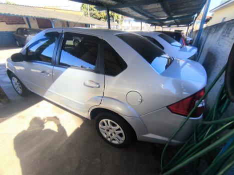 FORD Fiesta Sedan 1.6 4P FLEX, Foto 4