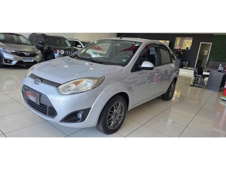 FORD Fiesta Sedan 1.6 4P ROCAM FLEX, Foto 2