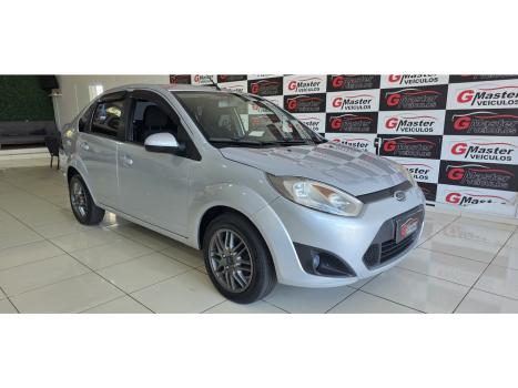FORD Fiesta Sedan 1.6 4P ROCAM FLEX, Foto 3