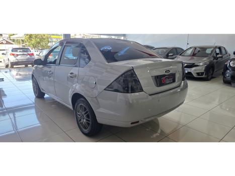 FORD Fiesta Sedan 1.6 4P ROCAM FLEX, Foto 5