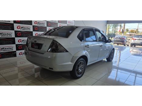 FORD Fiesta Sedan 1.6 4P ROCAM FLEX, Foto 6