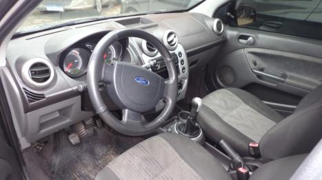 FORD Fiesta Sedan 1.6 4P FLEX, Foto 1