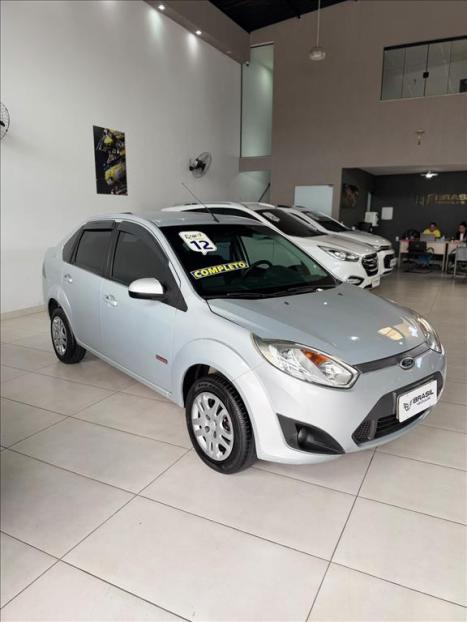 FORD Fiesta Sedan 1.6 4P FLEX, Foto 1