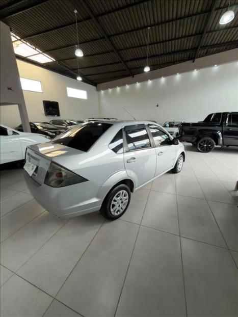 FORD Fiesta Sedan 1.6 4P FLEX, Foto 6