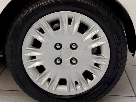 FORD Fiesta Sedan , Foto 14