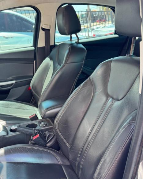 FORD Focus Hatch 1.6 16V 4P FLEX SE POWERSHIFT AUTOMTICO, Foto 9