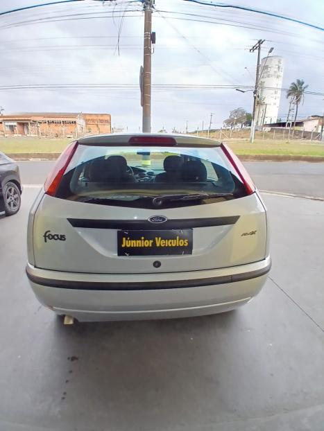 FORD Focus Hatch 1.6 16V 4P FLEX S, Foto 7