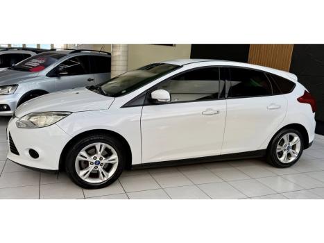 FORD Focus Hatch 1.6 4P, Foto 4