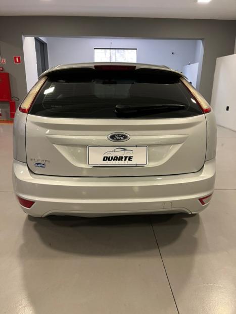 FORD Focus Hatch 1.6 4P FLEX GL, Foto 5