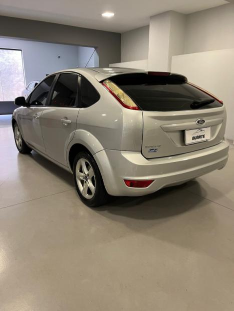 FORD Focus Hatch 1.6 4P FLEX GL, Foto 6