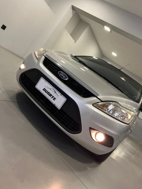 FORD Focus Hatch 1.6 4P FLEX GL, Foto 7