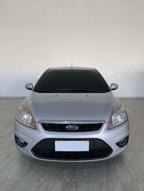 FORD Focus Hatch 1.6 16V 4P SE FLEX, Foto 1
