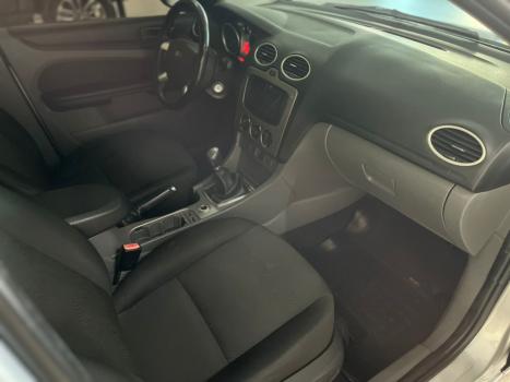 FORD Focus Hatch 1.6 16V 4P SE FLEX, Foto 9