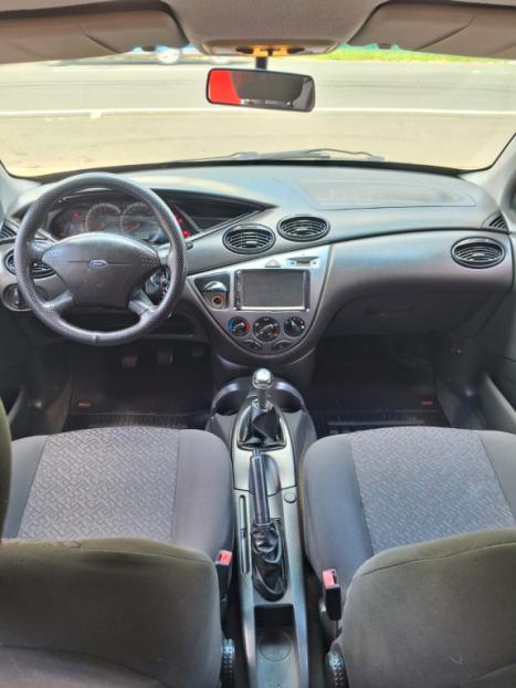 FORD Focus Hatch 1.6 4P FLEX GL, Foto 7