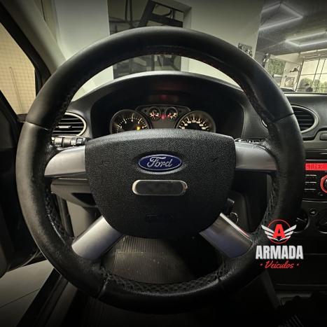 FORD Focus Hatch 1.6 16V 4P SE FLEX, Foto 10