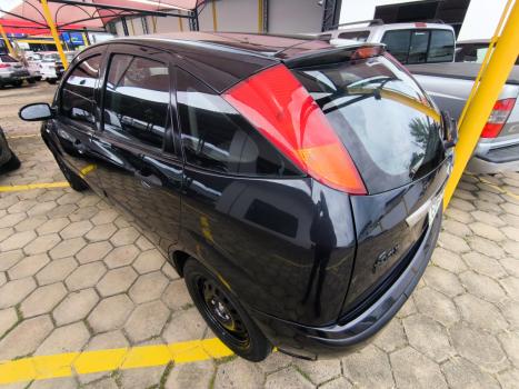 FORD Focus Hatch 1.6 4P FLEX GL, Foto 4