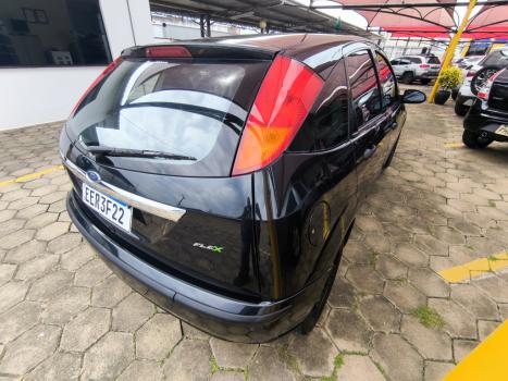 FORD Focus Hatch 1.6 4P FLEX GL, Foto 5