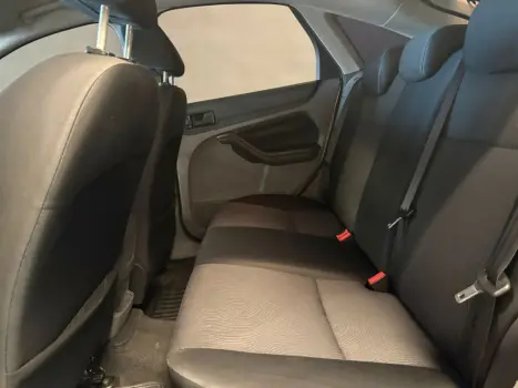 FORD Focus Hatch 1.6 4P, Foto 8