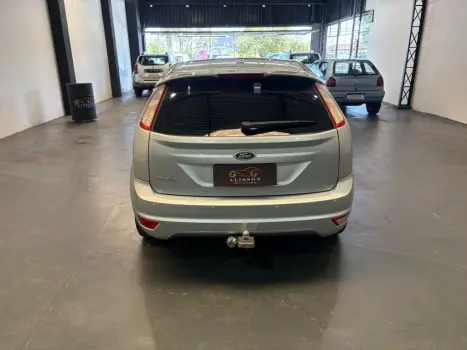 FORD Focus Hatch 1.6 4P, Foto 10