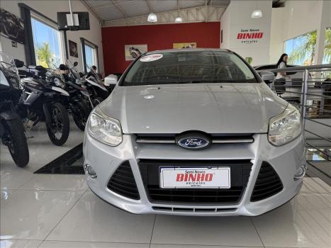 FORD Focus Hatch 1.6 16V 4P SE FLEX, Foto 2