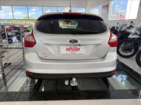 FORD Focus Hatch 1.6 16V 4P SE FLEX, Foto 5