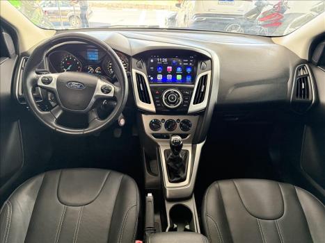 FORD Focus Hatch 1.6 16V 4P SE FLEX, Foto 8