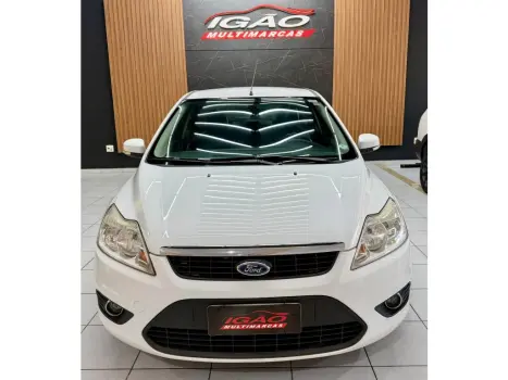 FORD Focus Hatch 1.6 4P GLX, Foto 2