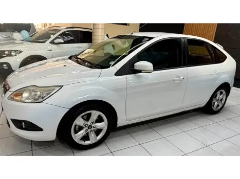 FORD Focus Hatch 1.6 4P GLX, Foto 4