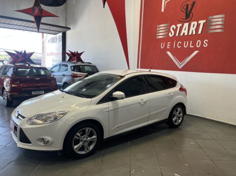 FORD Focus Hatch 1.6 16V 4P SE FLEX, Foto 4