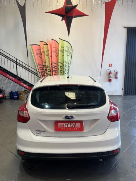 FORD Focus Hatch 1.6 16V 4P SE FLEX, Foto 8