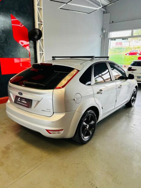 FORD Focus Hatch 2.0 16V 4P SE DIRECT, Foto 5