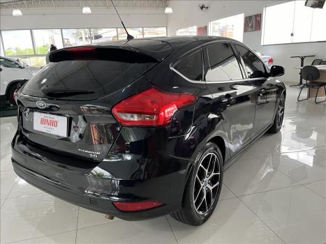 FORD Focus Hatch 2.0 16V 4P TITANIUM PLUS FLEX, Foto 7