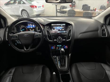FORD Focus Hatch 2.0 16V 4P TITANIUM PLUS FLEX, Foto 11