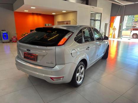 FORD Focus Hatch 2.0 16V 4P FLEX AUTOM�TICO, Foto 6