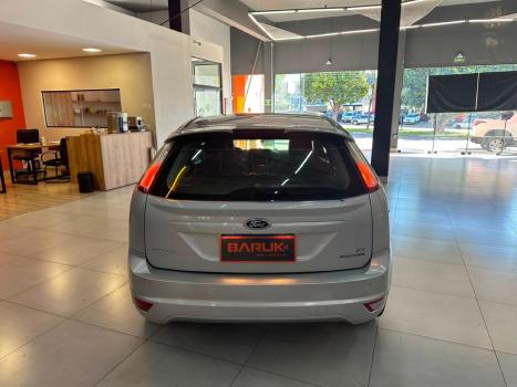 FORD Focus Hatch 2.0 16V 4P FLEX AUTOM�TICO, Foto 13