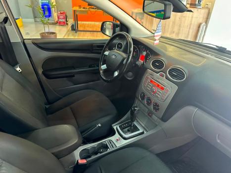 FORD Focus Hatch 2.0 16V 4P FLEX AUTOM�TICO, Foto 15
